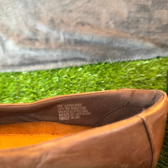 Cobb Hill Brown Leather Wedge Pumps Round Toe Slip On Shoes CAF01BRM Womens 8.5 - Picture 6 of 13